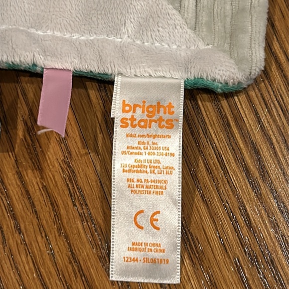 Three Baby Toys:  Infantino Pal Turtle, Bright Stars Elephant, NUBY Monkey - Picture 10 of 16